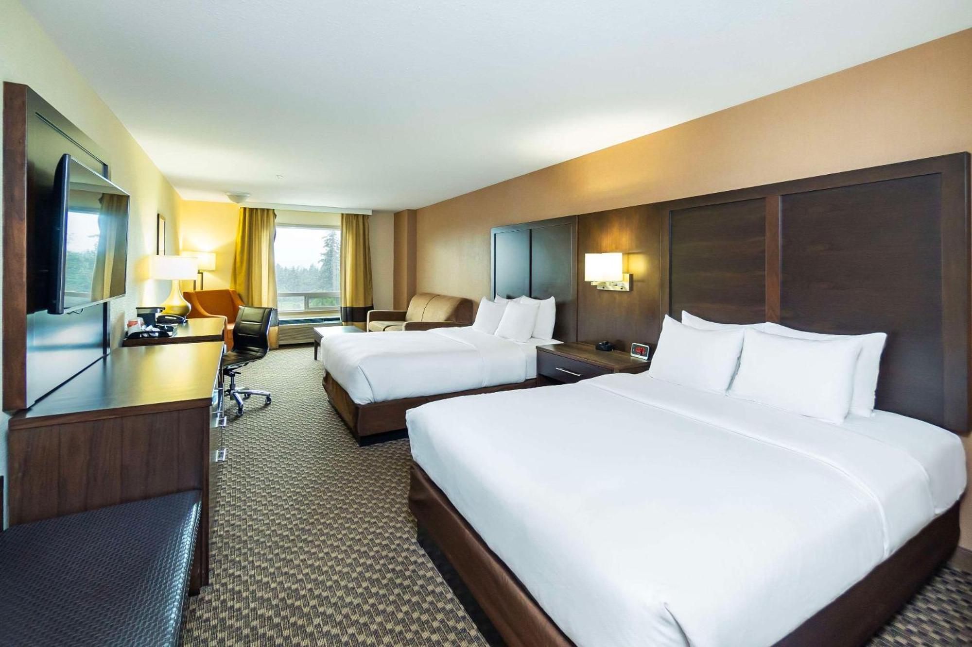 Comfort Inn & Suites Salmon Arm Zewnętrze zdjęcie