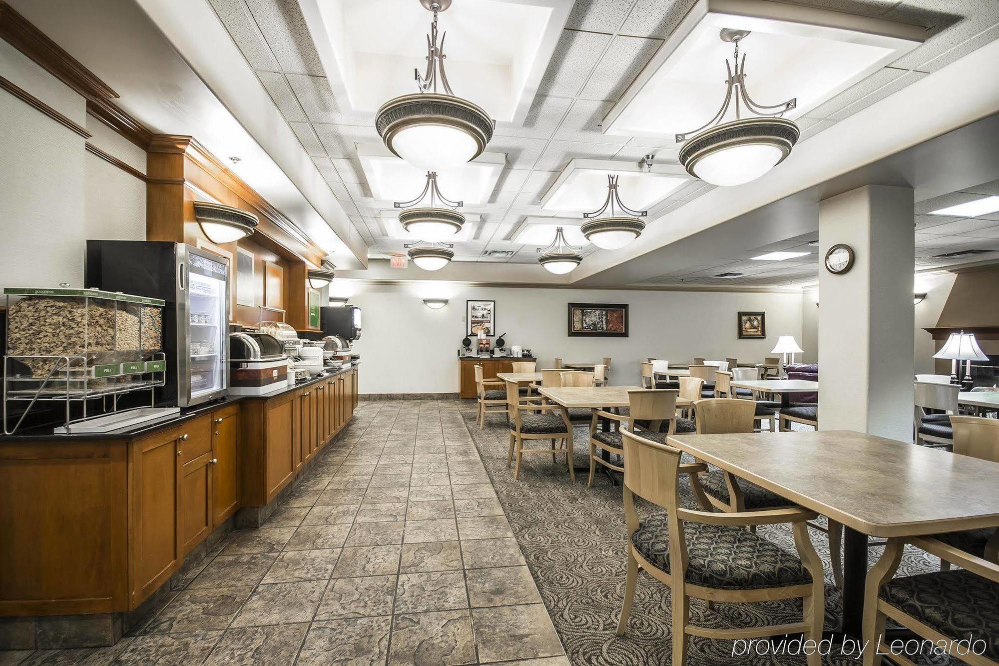Comfort Inn & Suites Salmon Arm Zewnętrze zdjęcie